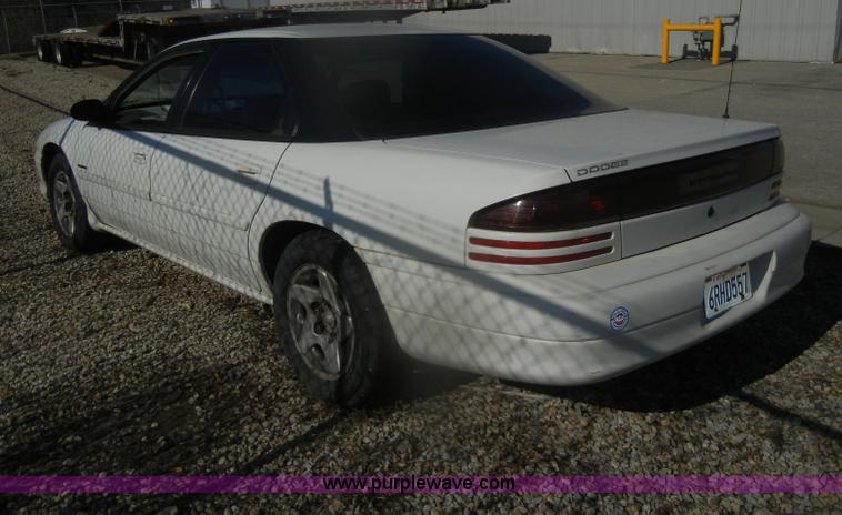 image for item D4685 1997 Dodge Intrepid
