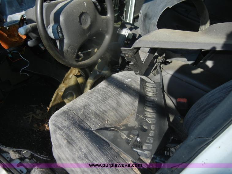 image for item D4685 1997 Dodge Intrepid