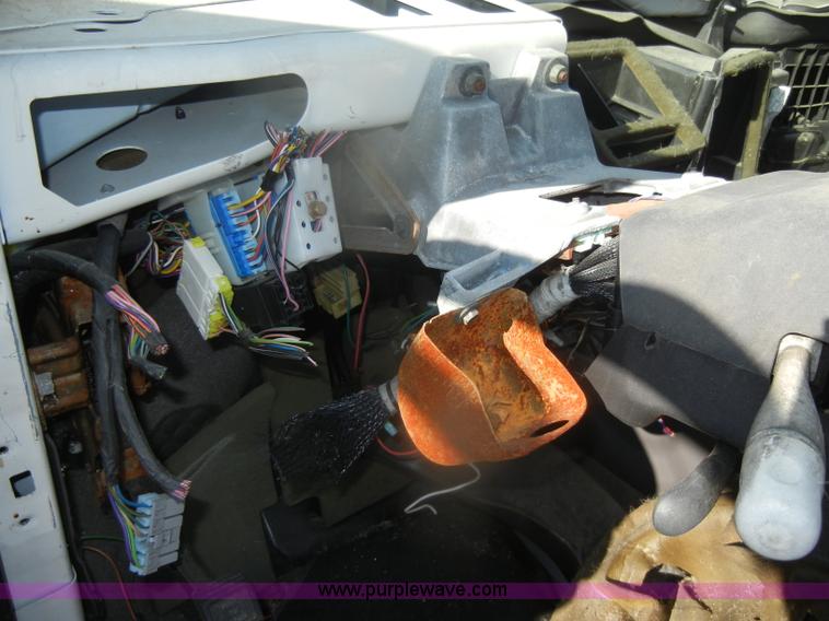 image for item D4685 1997 Dodge Intrepid