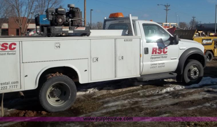image for item B1510 2006 Ford F550 XL Super Duty service truck