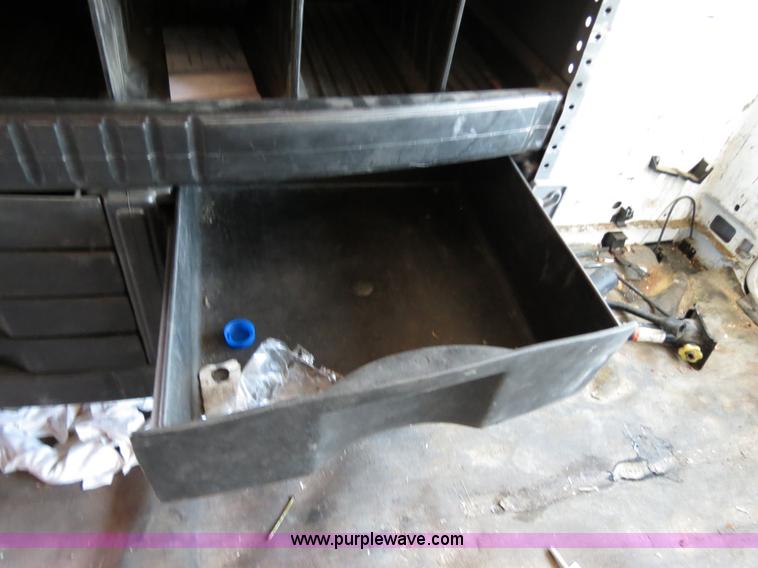 image for item B4535 2006 Ford Econoline E350 Super Duty cargo van