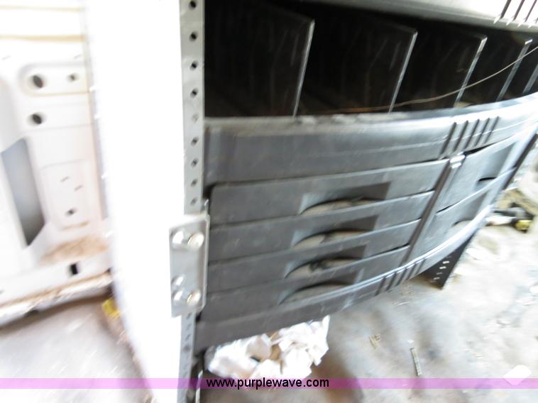 image for item B4535 2006 Ford Econoline E350 Super Duty cargo van