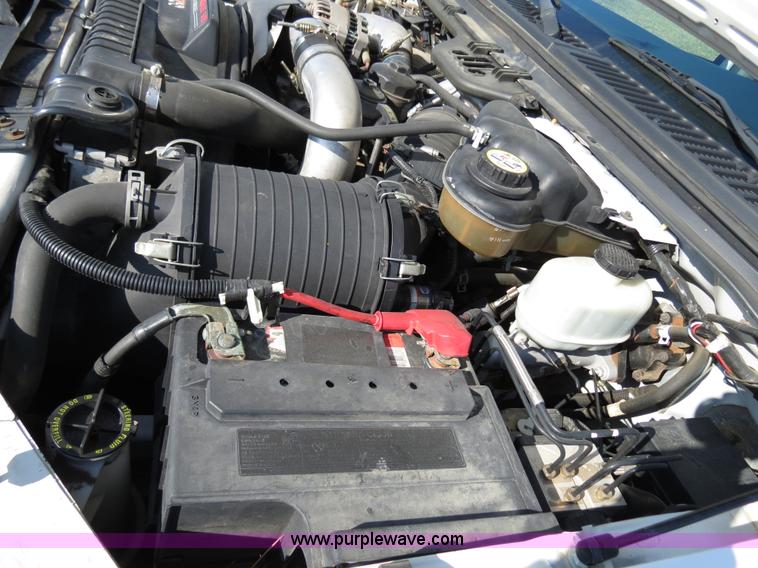 image for item B4536 2005 Ford F350 service truck