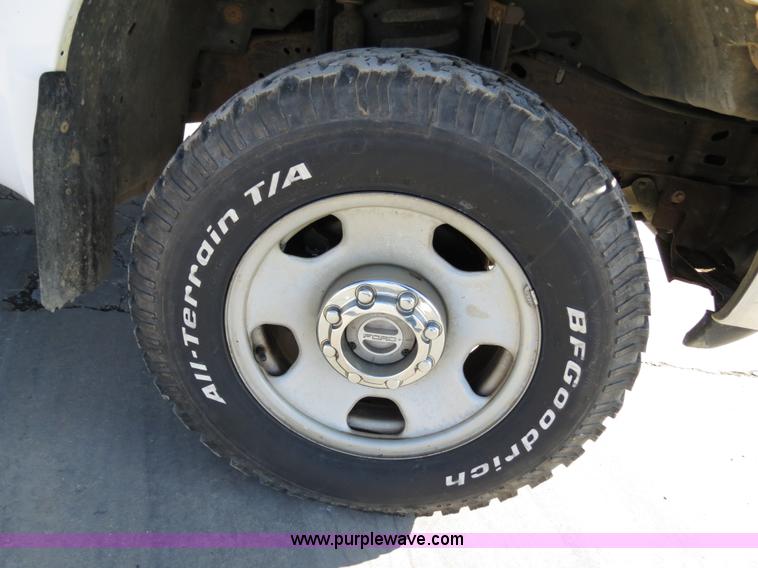 image for item B4536 2005 Ford F350 service truck