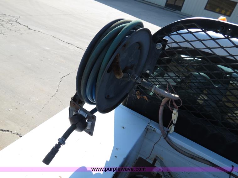 image for item B4536 2005 Ford F350 service truck