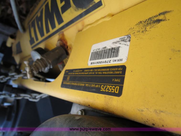 image for item B4536 2005 Ford F350 service truck