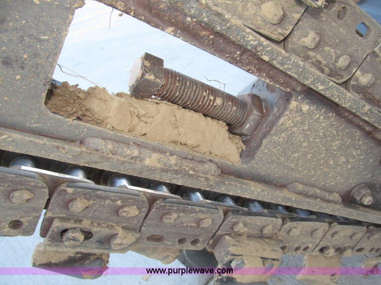 image for item B5283 2004 Ditch Witch 1230H walk behind trencher