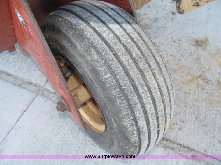 image for item B5283 2004 Ditch Witch 1230H walk behind trencher