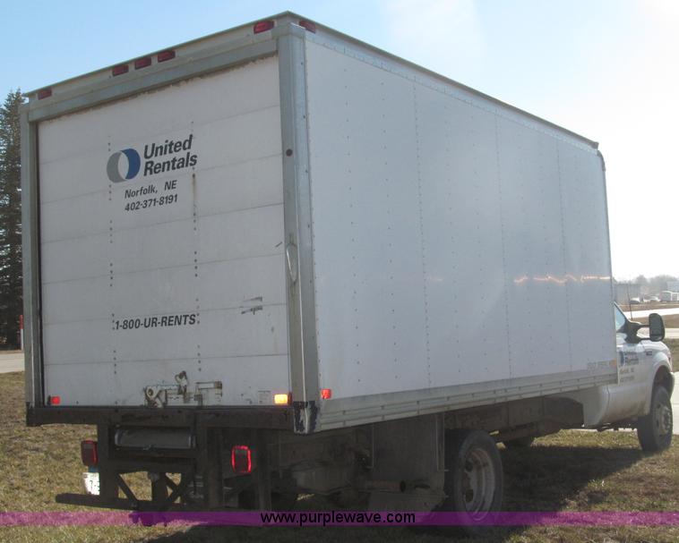 image for item B5284 2002 Ford F550 XL Super Duty box truck