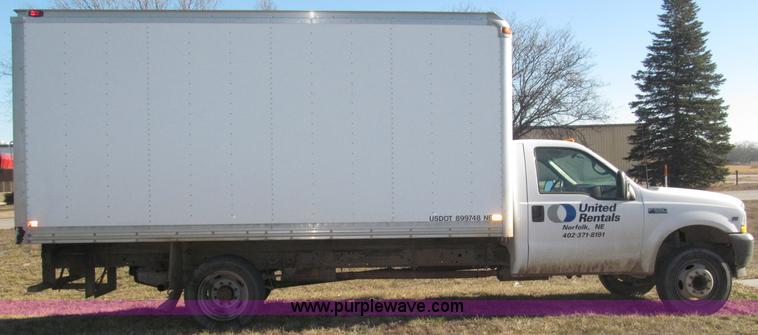 image for item B5284 2002 Ford F550 XL Super Duty box truck