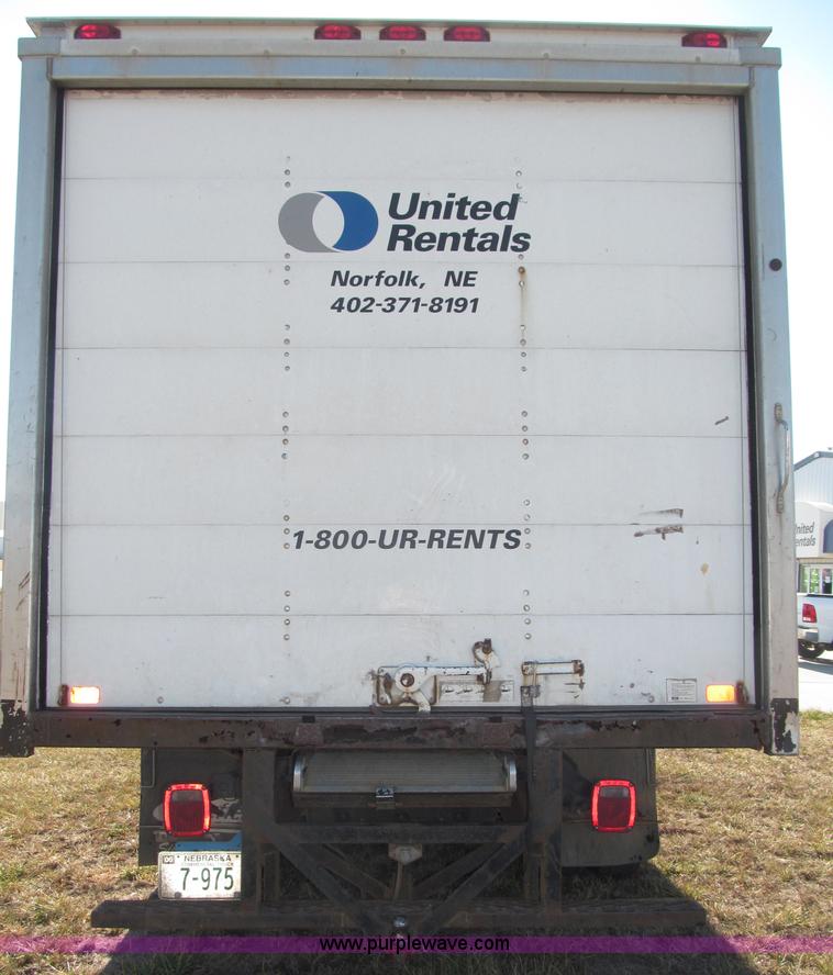 image for item B5284 2002 Ford F550 XL Super Duty box truck