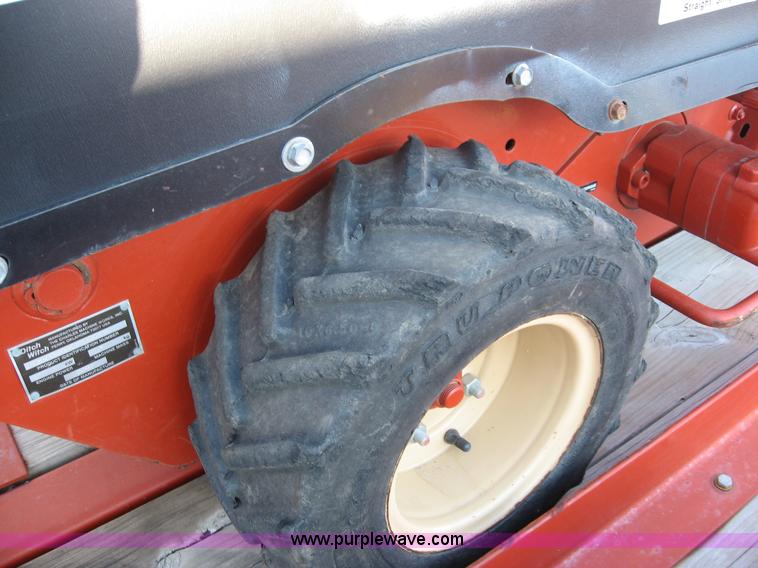 image for item B6393 2007 Ditch Witch 1330H walk behind trencher