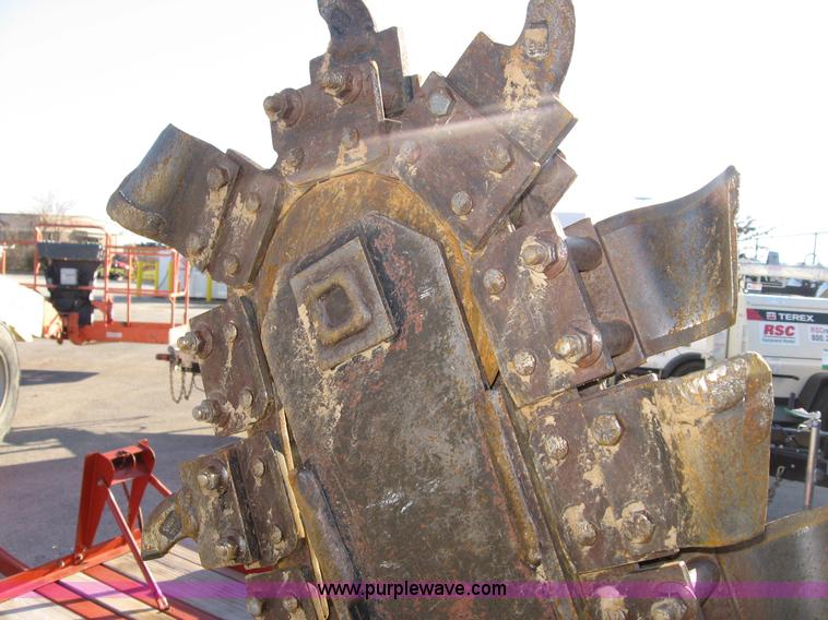 image for item B6393 2007 Ditch Witch 1330H walk behind trencher