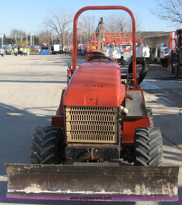 image for item B6410 2004 Ditch Witch RT40 trencher