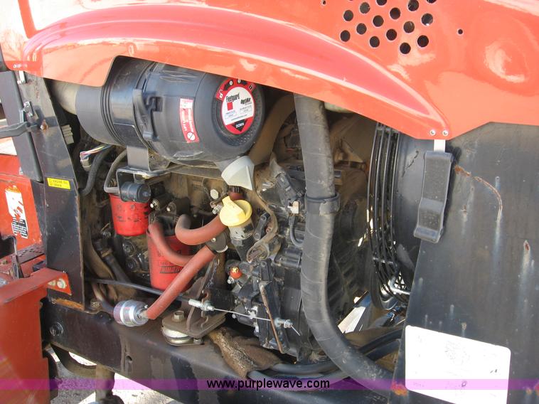 image for item B6410 2004 Ditch Witch RT40 trencher