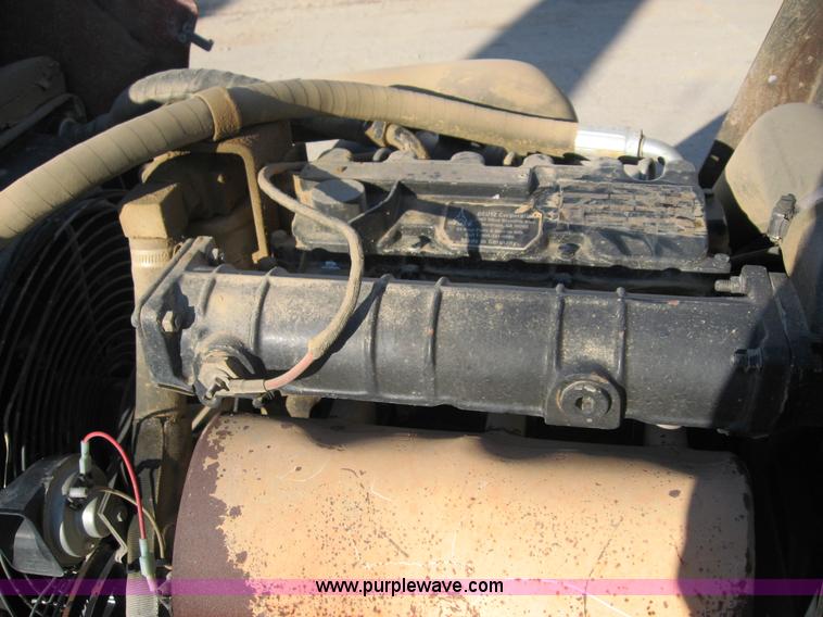 image for item B6410 2004 Ditch Witch RT40 trencher