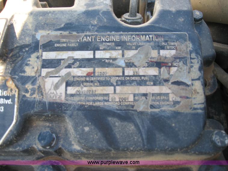 image for item B6410 2004 Ditch Witch RT40 trencher