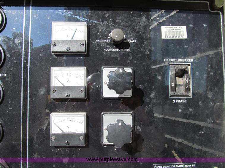 image for item D7018 2006 Multiquip portable generator