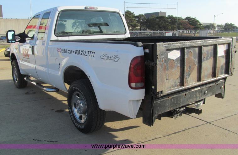 image for item D7019 2007 Ford F250 XLT Super Duty SuperCab pickup truck