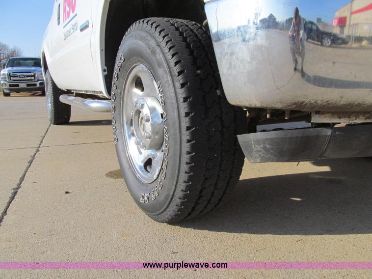 image for item D7019 2007 Ford F250 XLT Super Duty SuperCab pickup truck