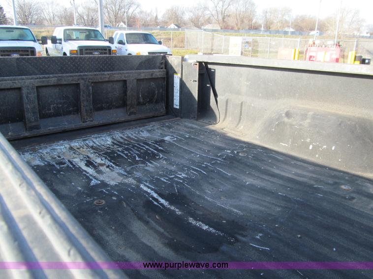 image for item D7019 2007 Ford F250 XLT Super Duty SuperCab pickup truck