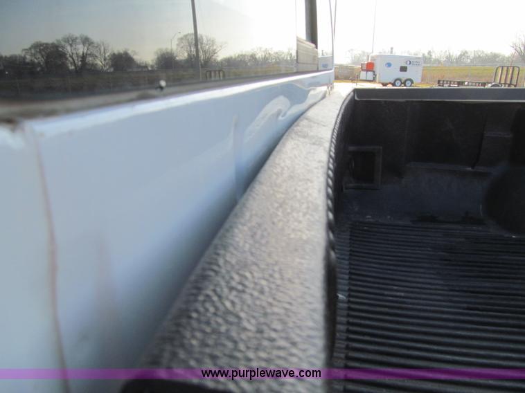 image for item D7020 2008 Ford F250 XLT Super Duty SuperCab pickup trucks