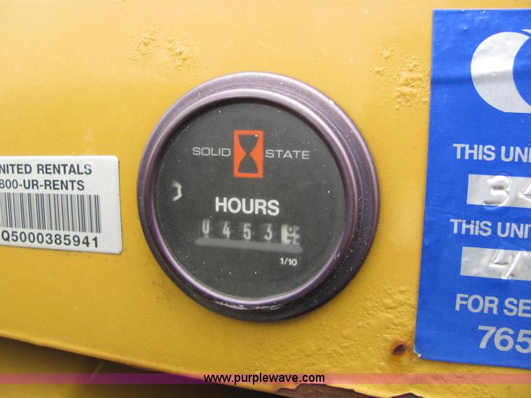 image for item E2526 2005 Vermeer RT200 walk behind trencher