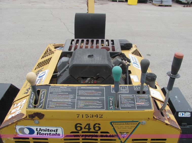 image for item E2526 2005 Vermeer RT200 walk behind trencher