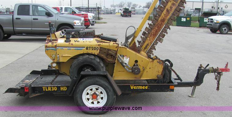 image for item E2526 2005 Vermeer RT200 walk behind trencher
