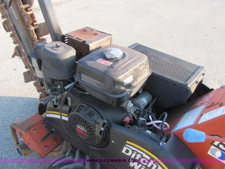 image for item E2531 2006 Ditch Witch 1330H walk behind trencher