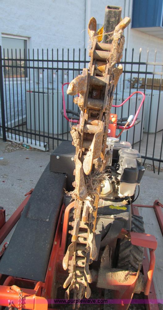 image for item E5727 2007 Ditch Witch 1330H walk behind trencher