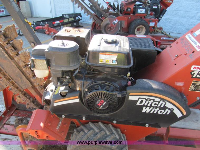 image for item E5727 2007 Ditch Witch 1330H walk behind trencher