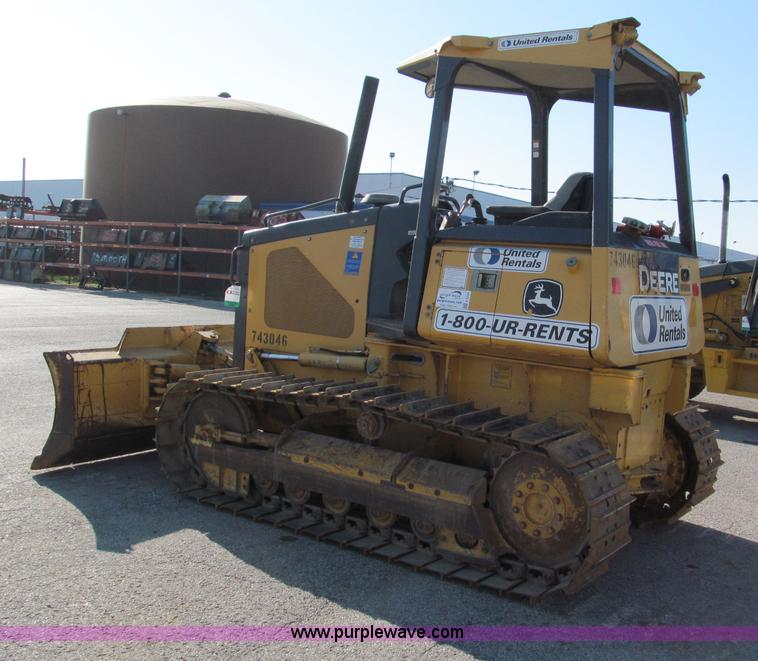 image for item E5728 2005 John Deere 550J LT dozer