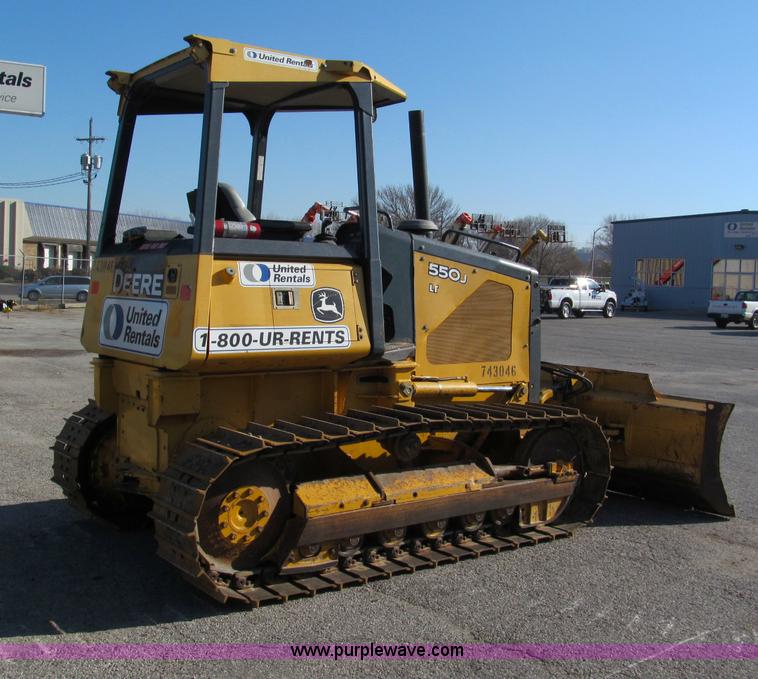 image for item E5728 2005 John Deere 550J LT dozer