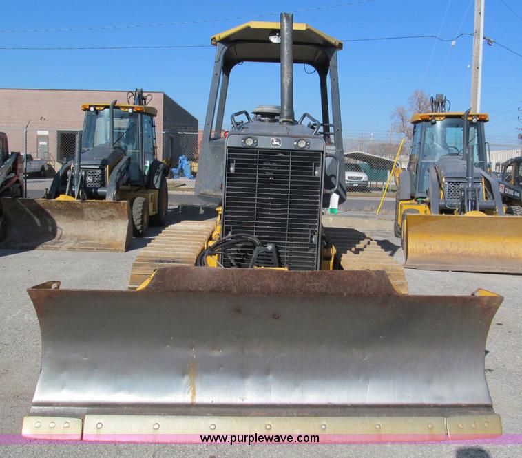 image for item E5728 2005 John Deere 550J LT dozer
