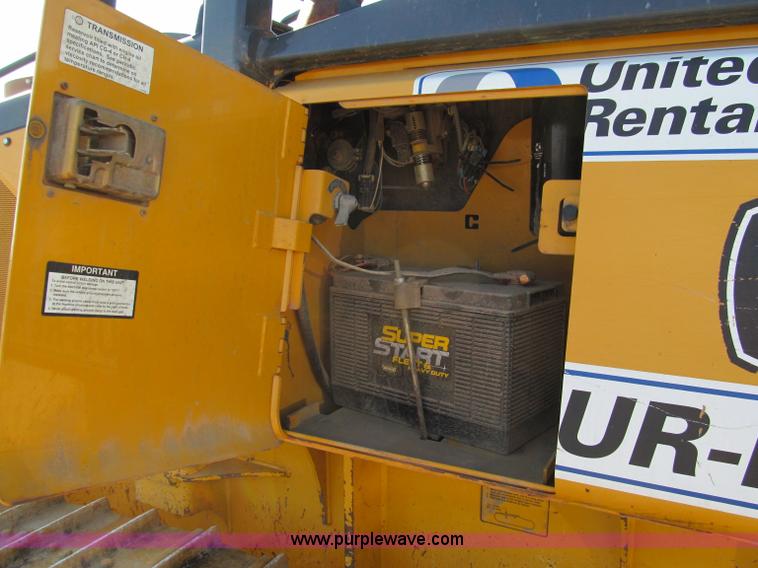 image for item E5728 2005 John Deere 550J LT dozer