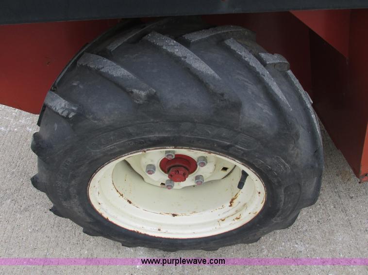 image for item F4001 2006 Ditch Witch 1820 walk behind trencher