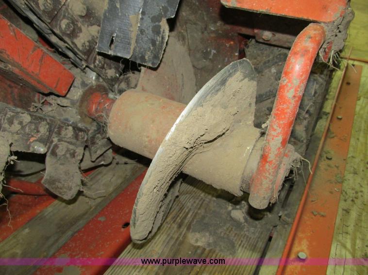 image for item F4002 2006 Ditch Witch 1330H walk behind trencher