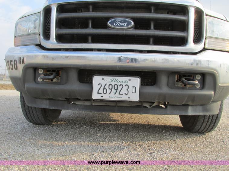 image for item F4003 2004 Ford F250 XLT Super Duty SuperCab pickup truck