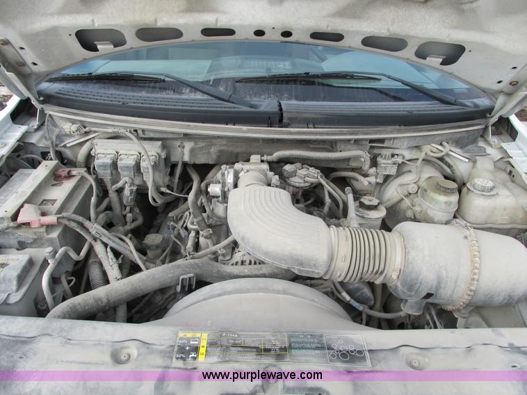 image for item F4005 2004 Ford F150 XLT Super Crew pickup truck