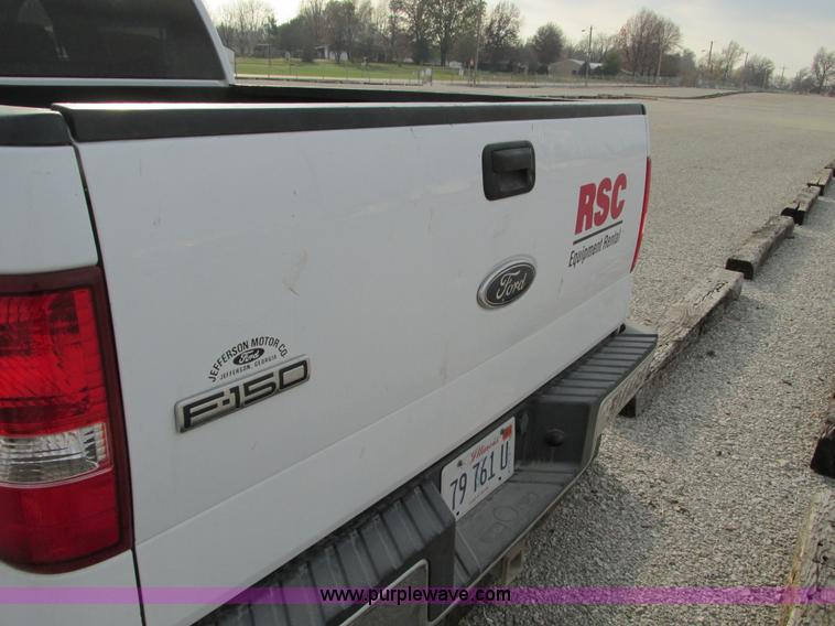 image for item F4005 2004 Ford F150 XLT Super Crew pickup truck