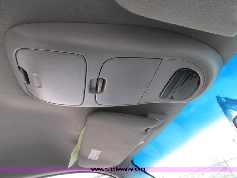 image for item F4041 2002 Ford F150 XLT SuperCab pickup truck