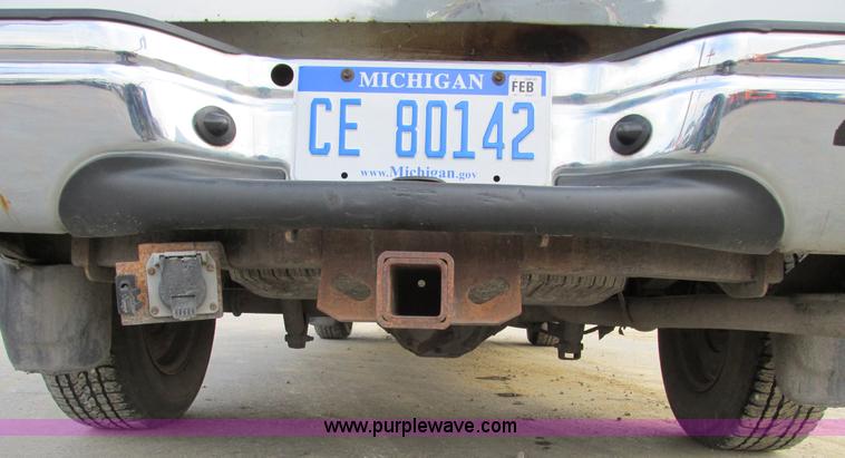 image for item F4041 2002 Ford F150 XLT SuperCab pickup truck