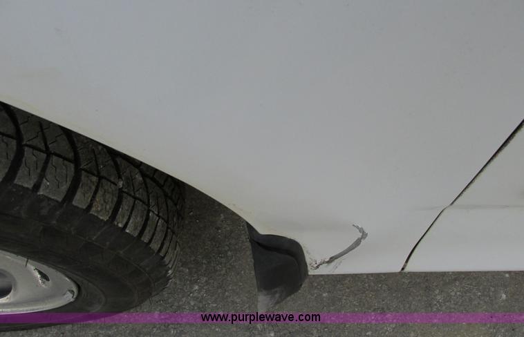 image for item F4041 2002 Ford F150 XLT SuperCab pickup truck