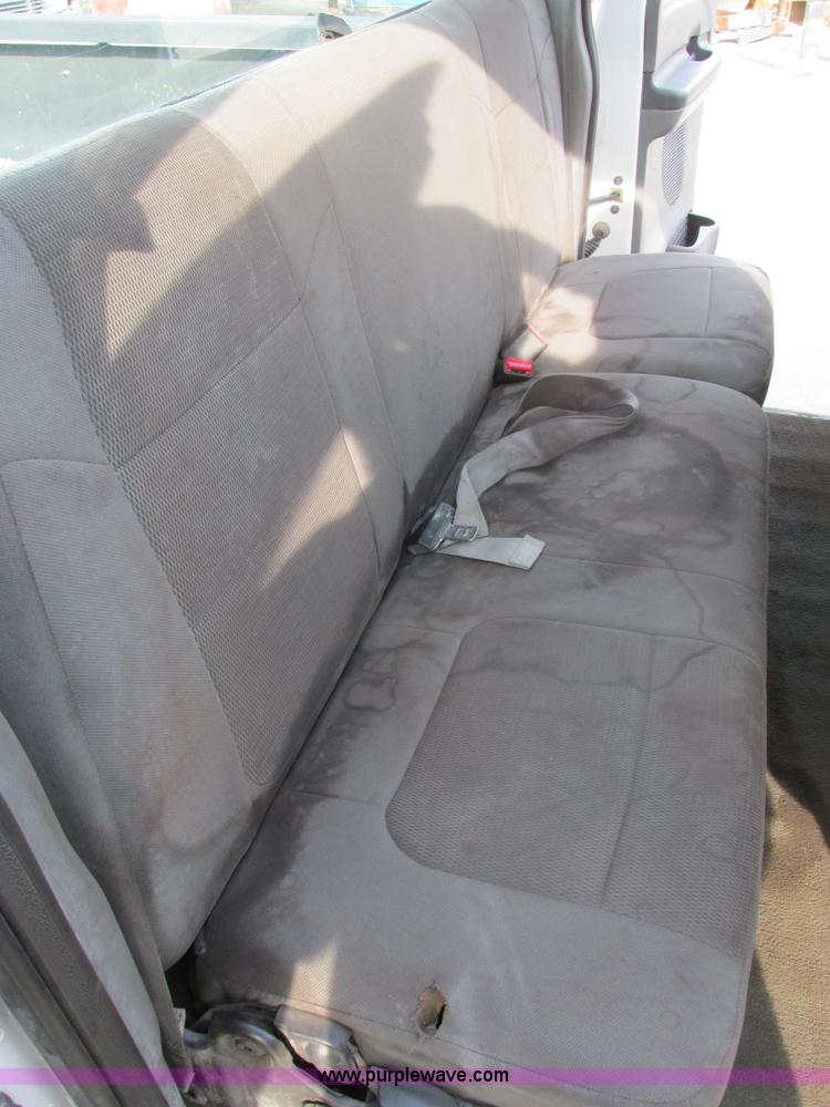 image for item F4042 2004 Ford F250 XLT Super Duty SuperCab pickup truck