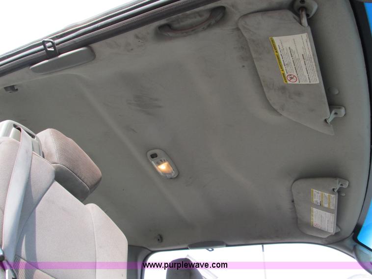 image for item F4042 2004 Ford F250 XLT Super Duty SuperCab pickup truck