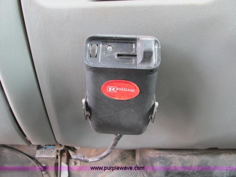 image for item F4042 2004 Ford F250 XLT Super Duty SuperCab pickup truck