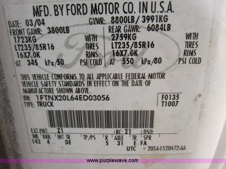 image for item F4042 2004 Ford F250 XLT Super Duty SuperCab pickup truck