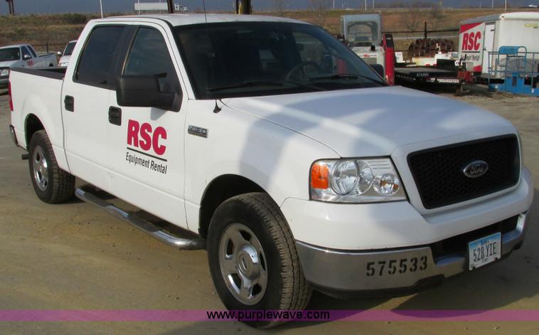 image for item F4043 2005 Ford F150 XLT Super Crew pickup truck