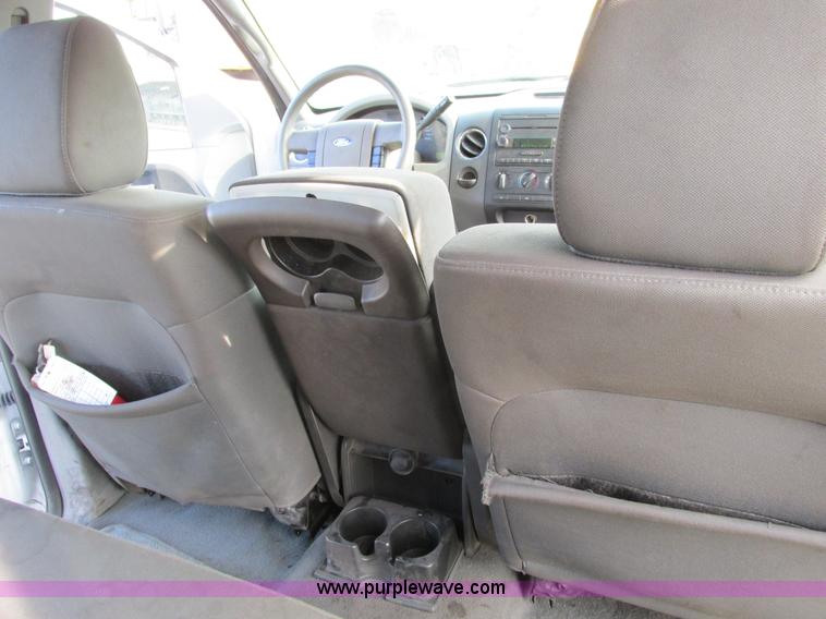 image for item F4043 2005 Ford F150 XLT Super Crew pickup truck